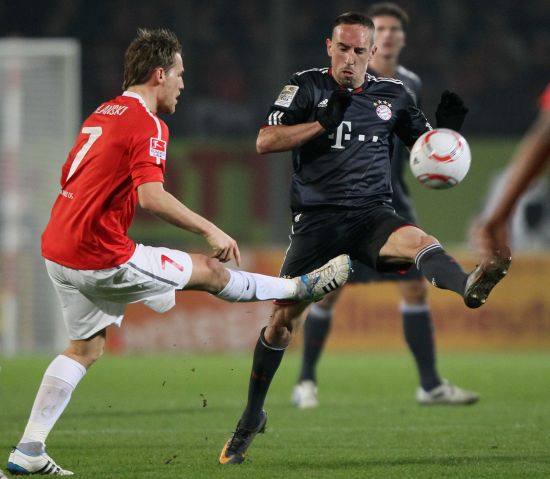 摩德纳队在 摩德纳队在